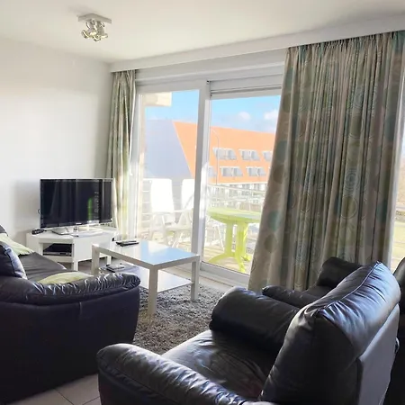 Apartment Near & Marina, Cleaning Included Nieuwpoort